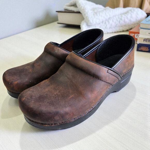 Dansko Professional Clogs Womens EU 41 US 10.5 Antique Brown Oiled Leather - Picture 1 of 12